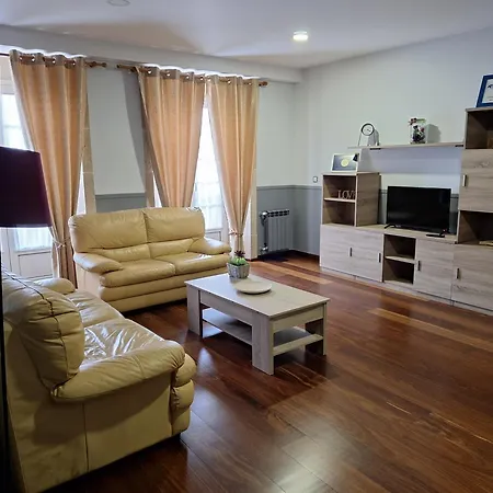 Centro Calle Reina Apartman Lugo